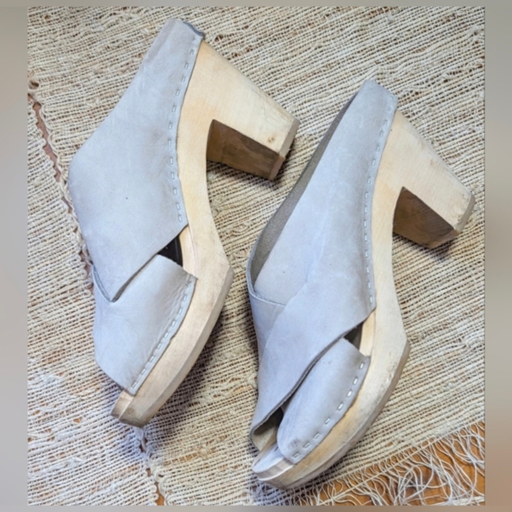 Bryr peep toe clog size 38
